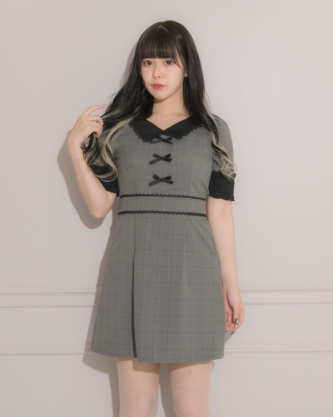 モデル身長:157cm/着用カラー:グレーチェック