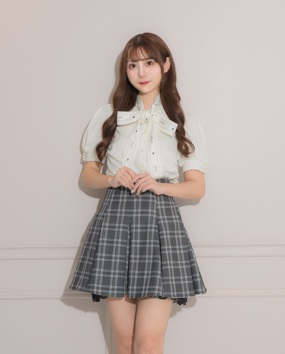 モデル身長:158cm/着用カラー:ホワイト