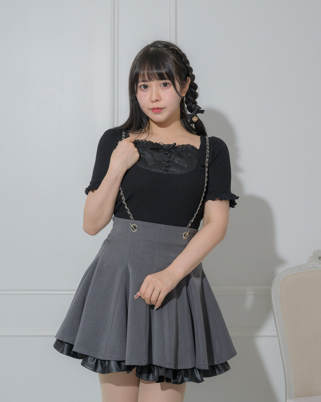 モデル身長:157cm/着用カラー:ブラック