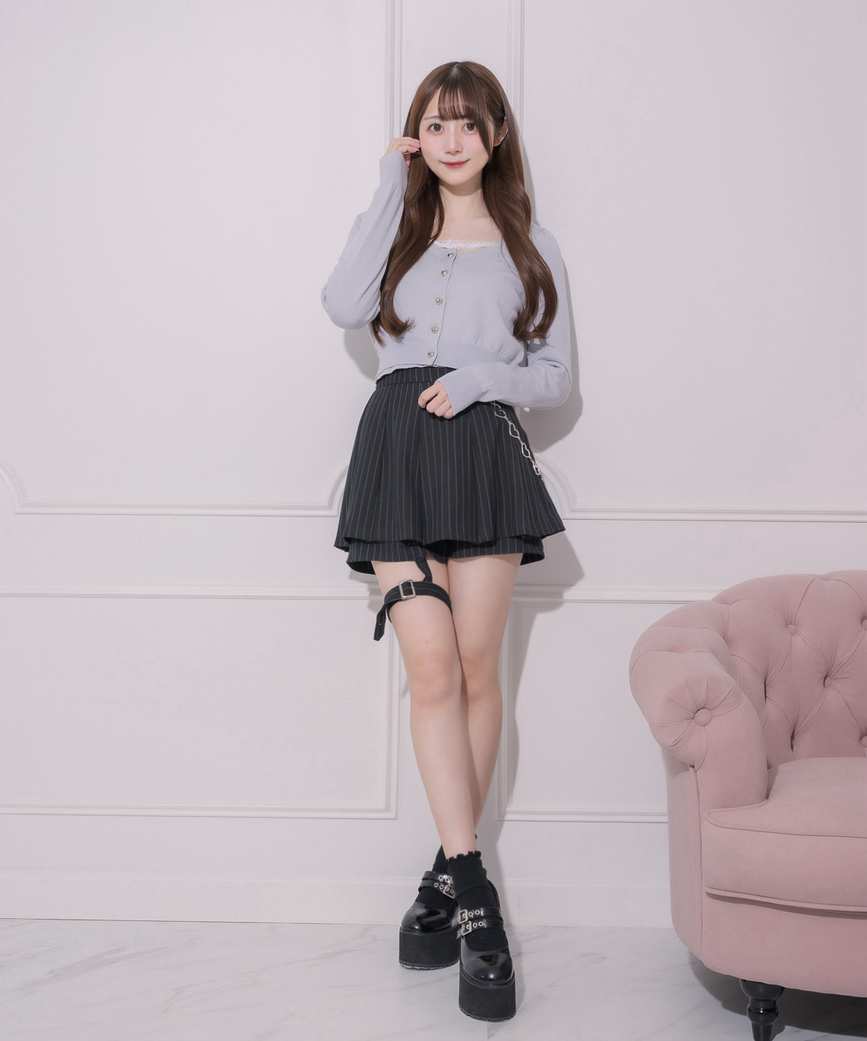 ガーター付きプリーツミニスカパン