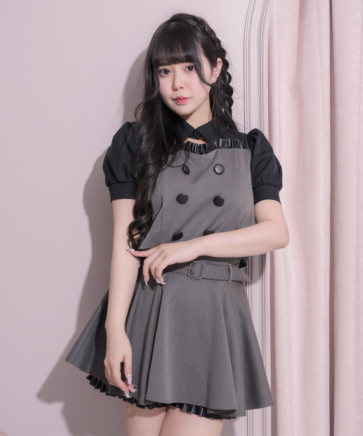 モデル身長:157cm/着用カラー:チャコール