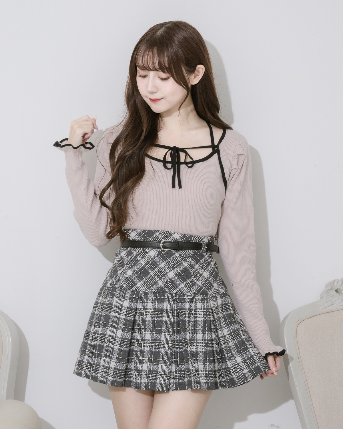 pium レザーベルトチェックプリーツミニスカート ブラウンチェック ピウム ベルト付きチェックプリーツスカート – pium