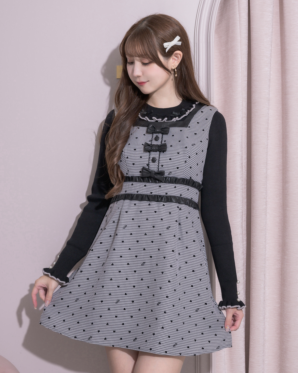 モデル身長:159cm/着用カラー:ブラック