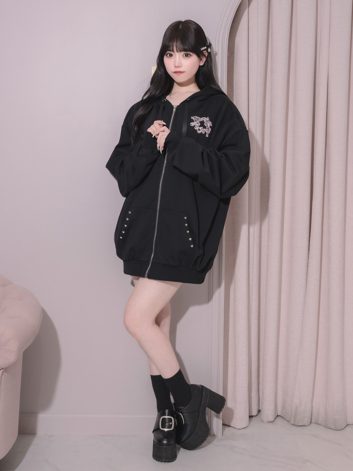 モデル身長:163cm/着用カラー:ブラック
