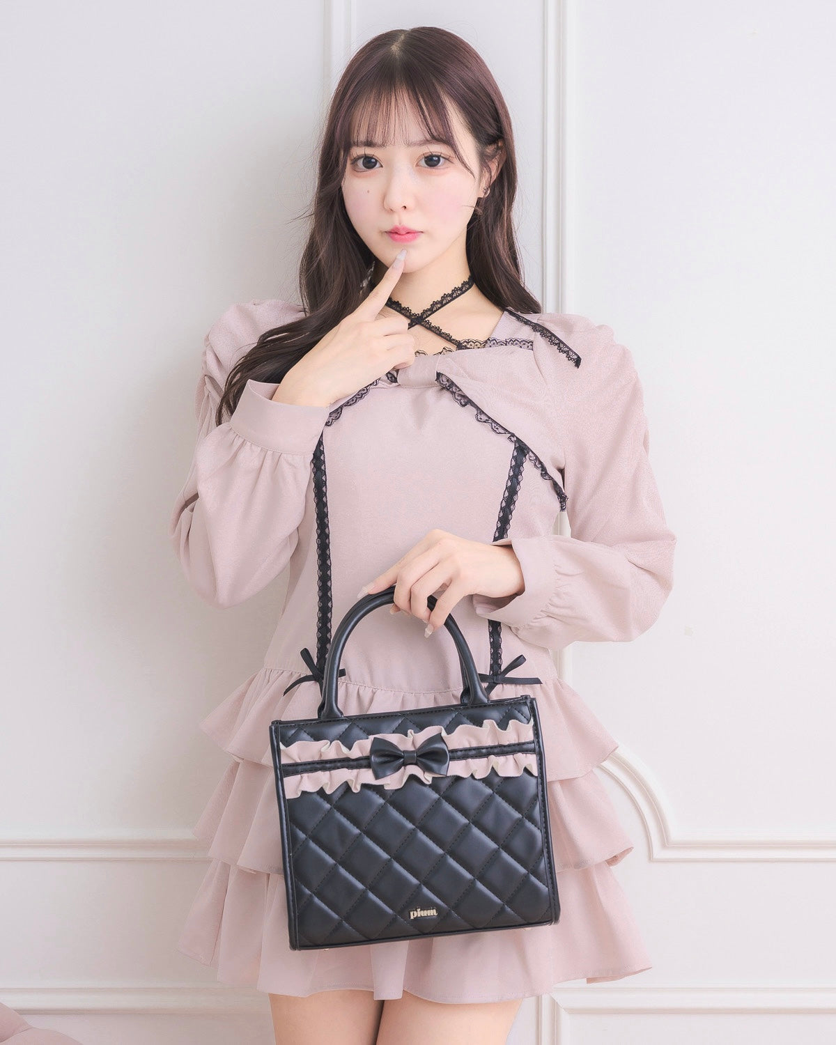 カラー:ブラック×ピンク