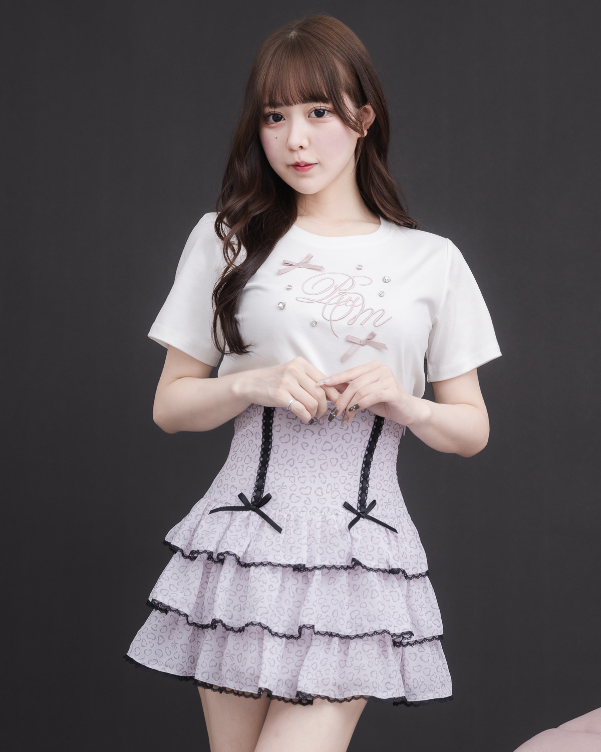 モデル身長:157cm/着用カラー:ホワイト×ピンク