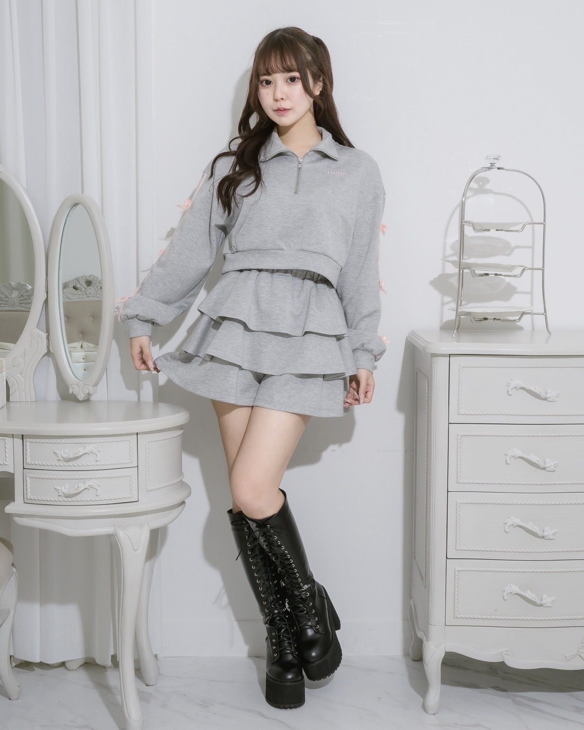 モデル身長:157cm/着用カラー:グレー