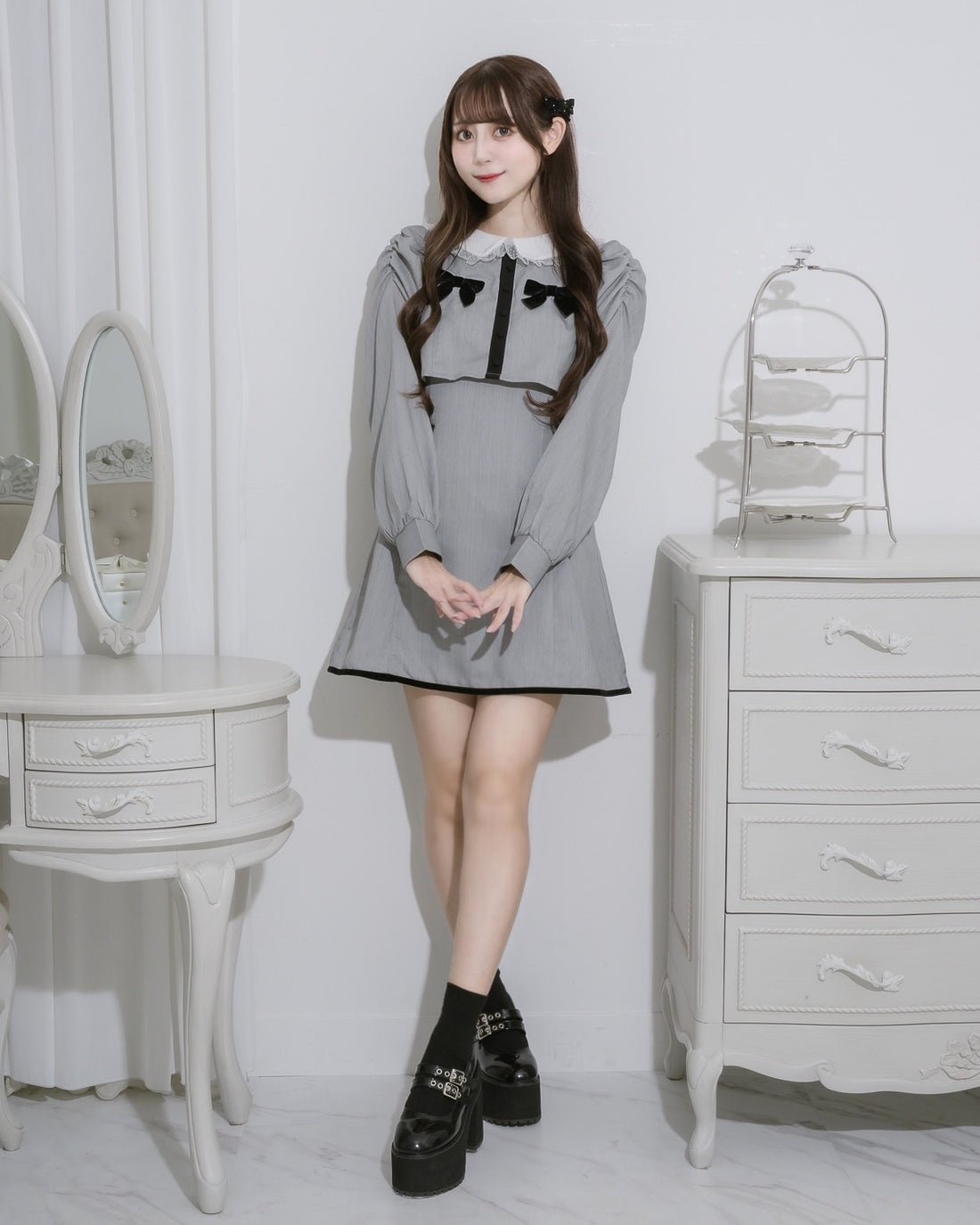 モデル身長:159cm/着用カラー:グレー