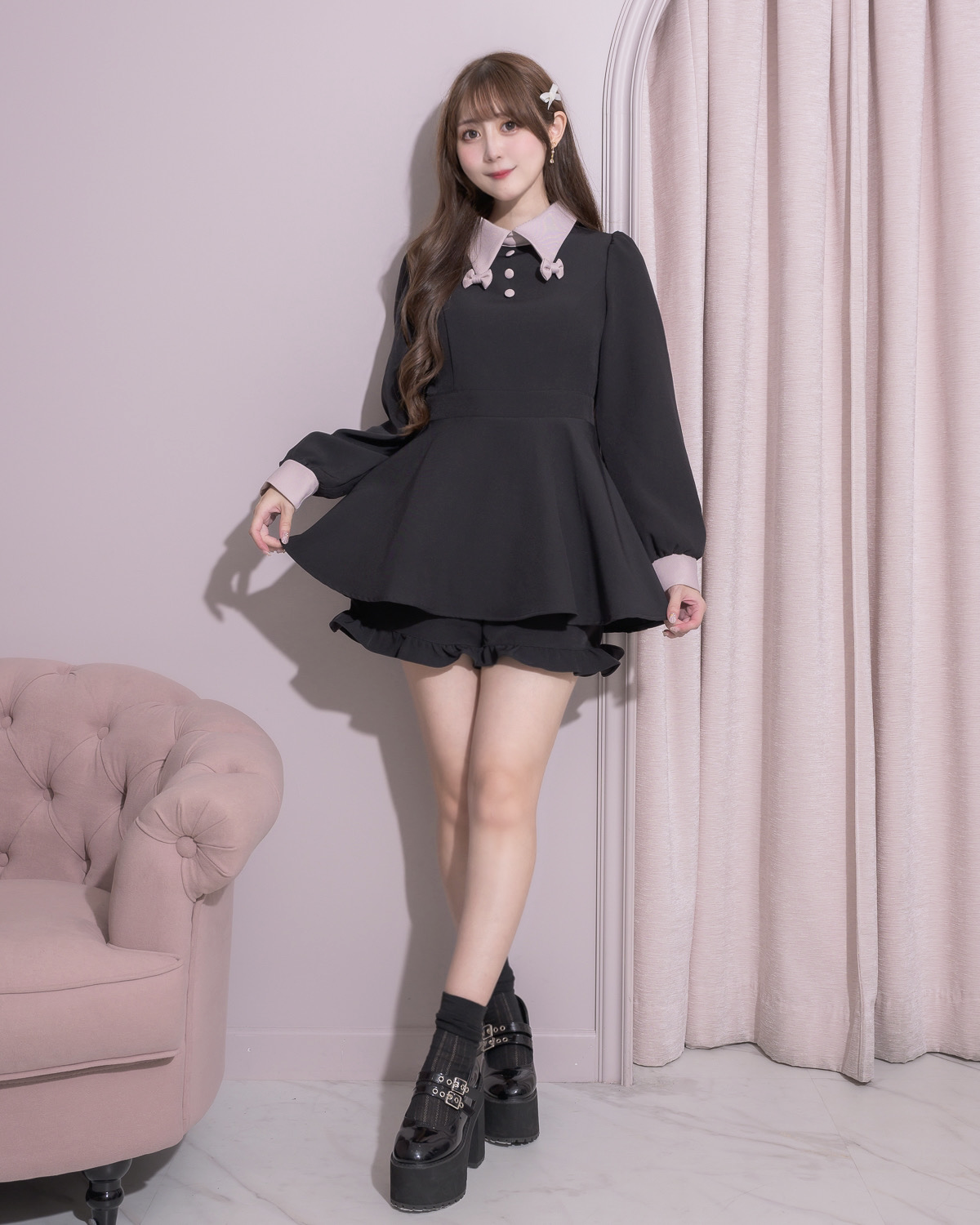 モデル身長:159cm/着用カラー:ブラック