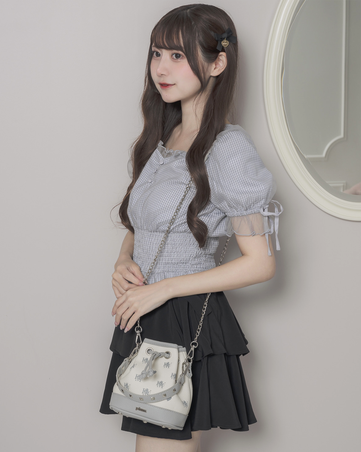 piumモノグラムドローストリングミニバッグ