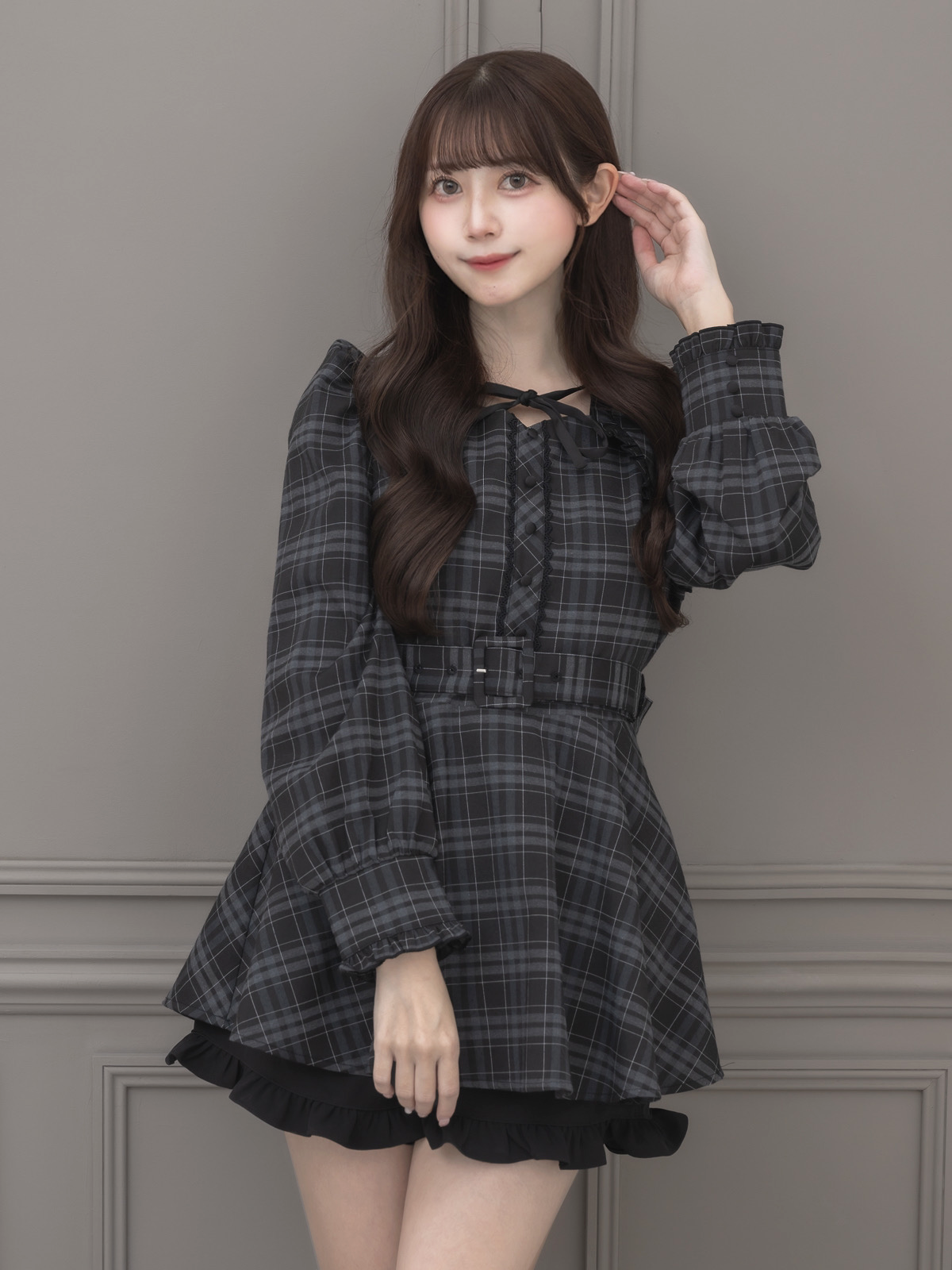 モデル身長:159cm/着用カラー:ブラックチェック