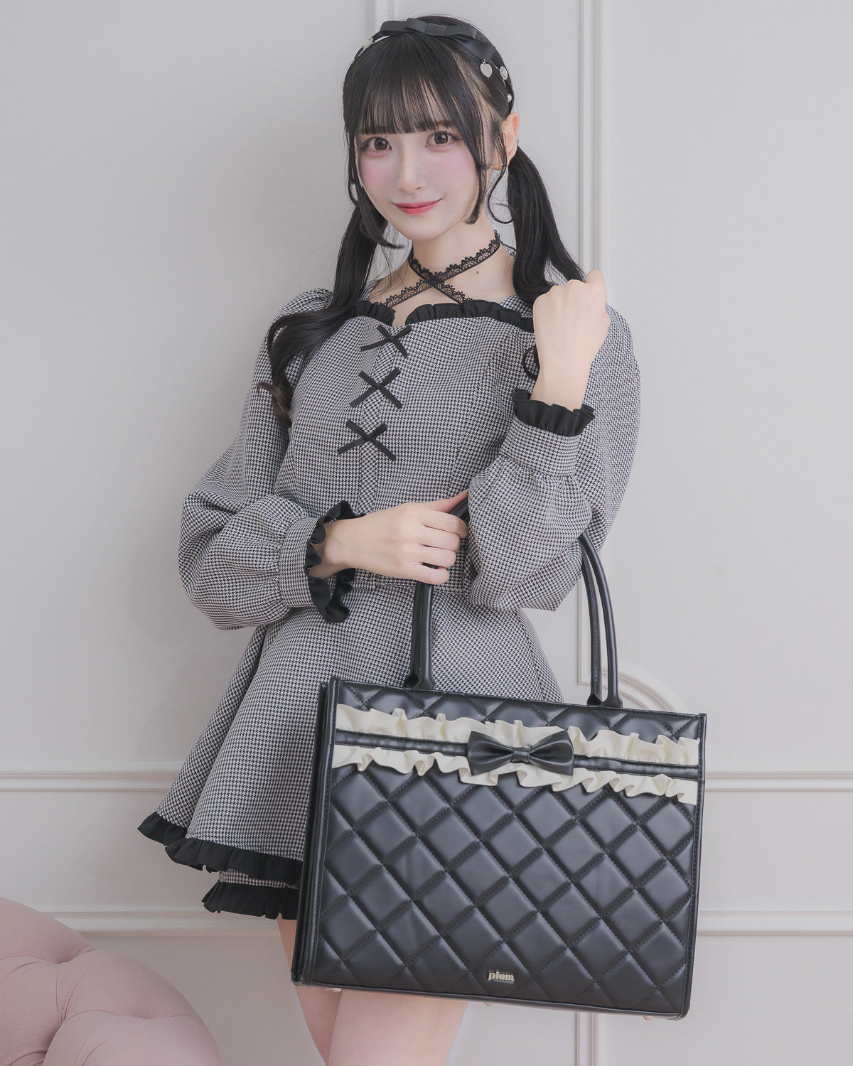 カラー:ブラック×ピンク