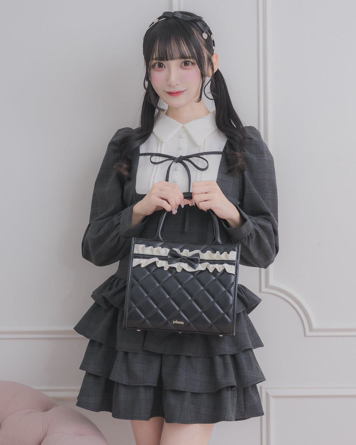 カラー:ブラック×ホワイト