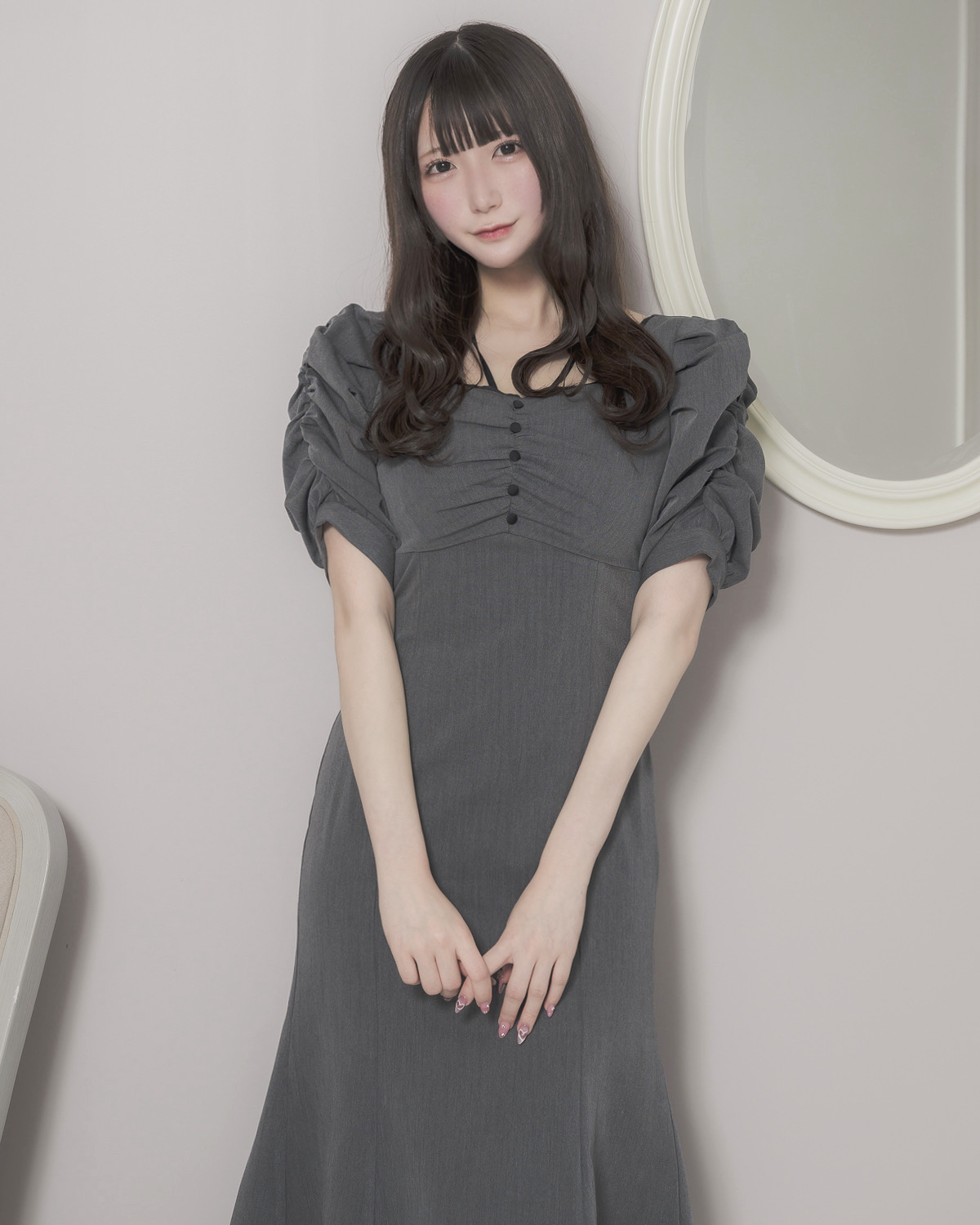 モデル身長:160cm/着用カラー:チャコール