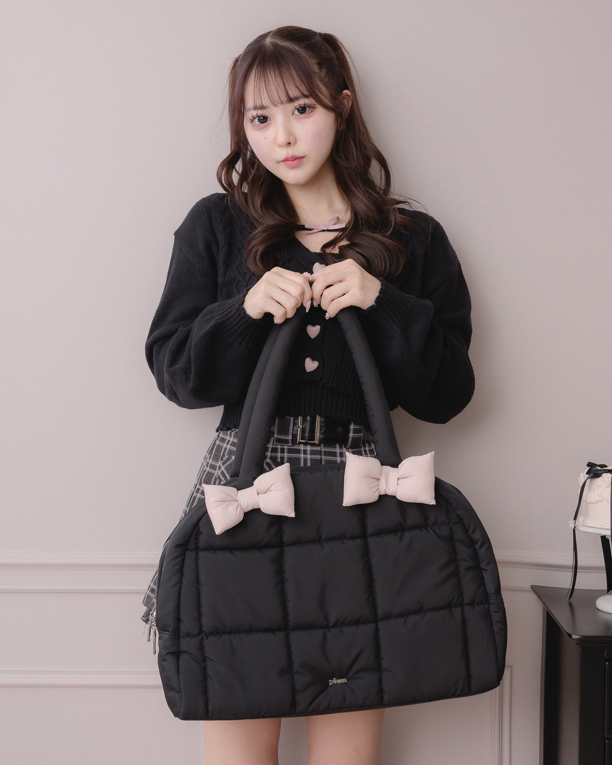 カラー:ブラック