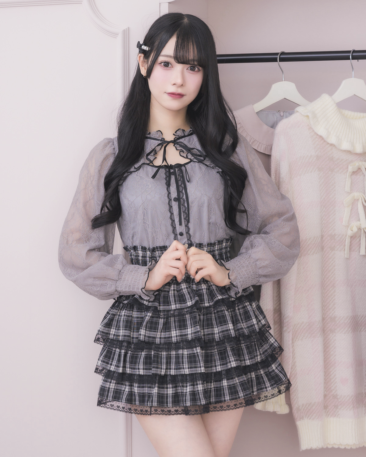 モデル身長:155cm/着用カラー:ブルーグレー