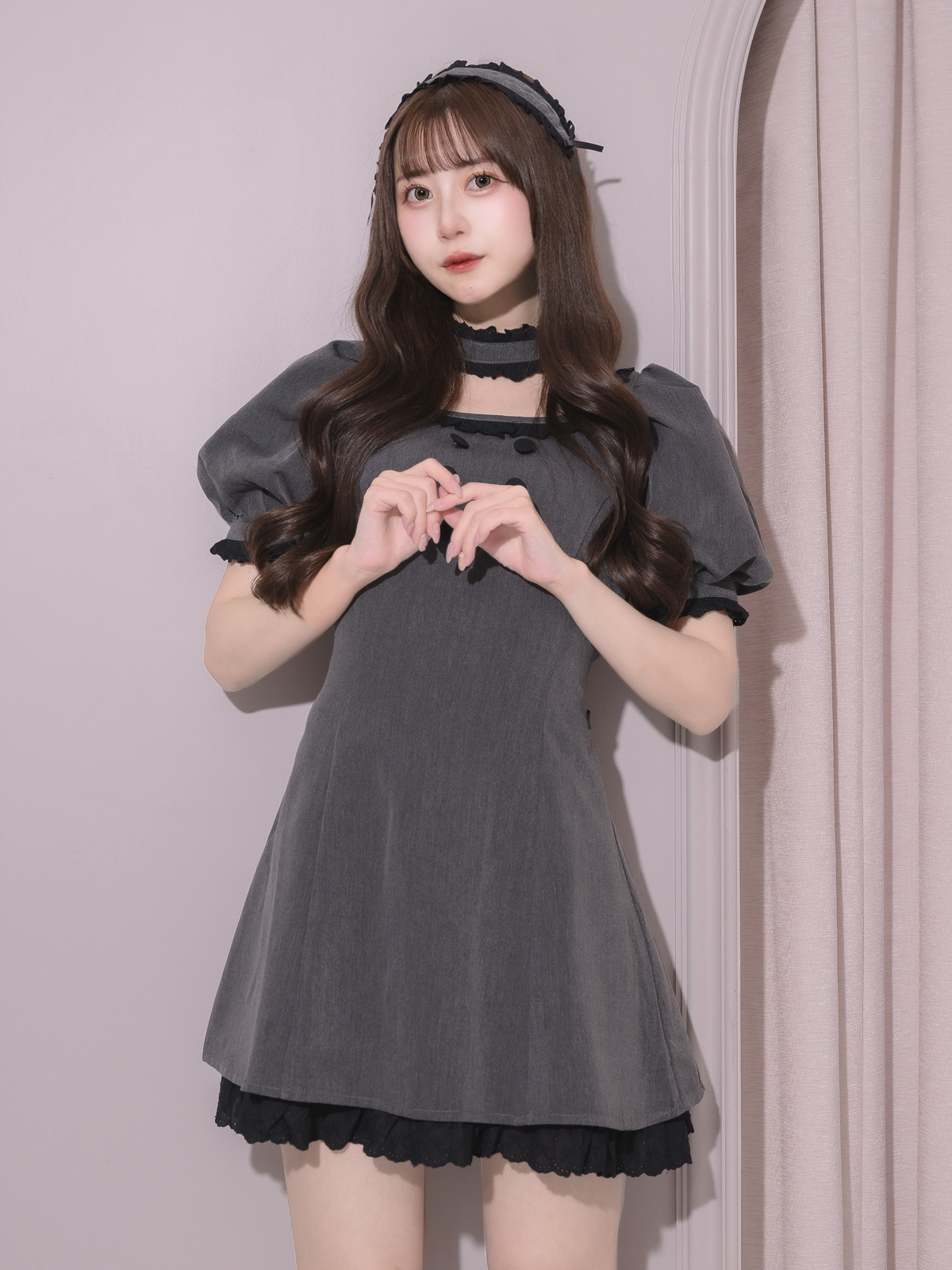 モデル身長:159cm/着用カラー:チャコール