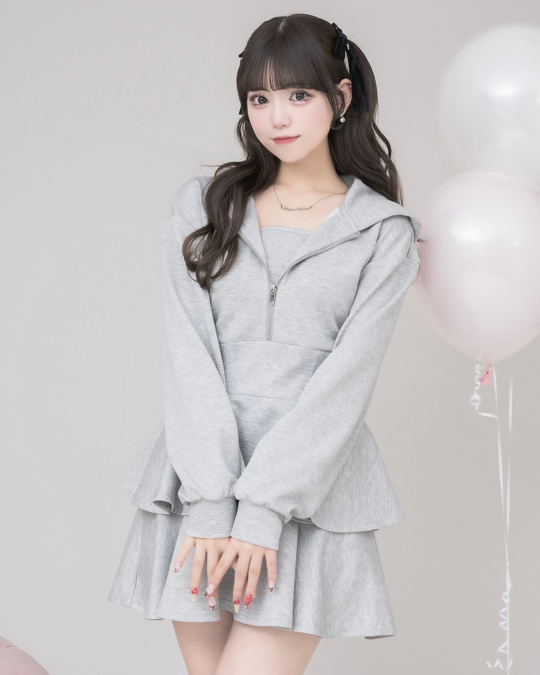 モデル身長:163cm/着用カラー:グレー