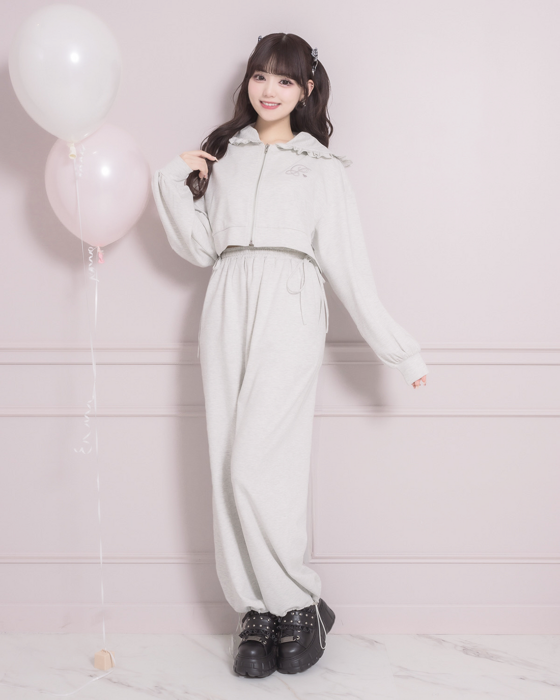 モデル身長:163cm/着用カラー:ライトグレー