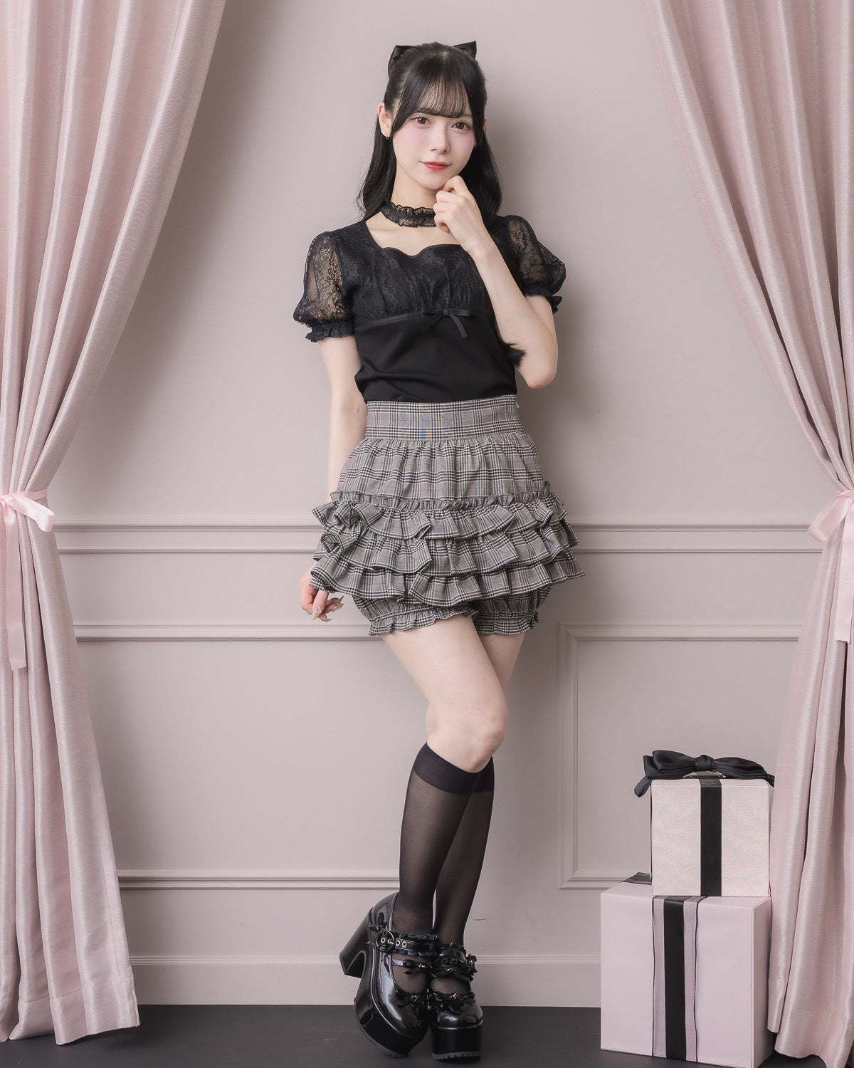 モデル身長:155cm/着用カラー : ブラック
