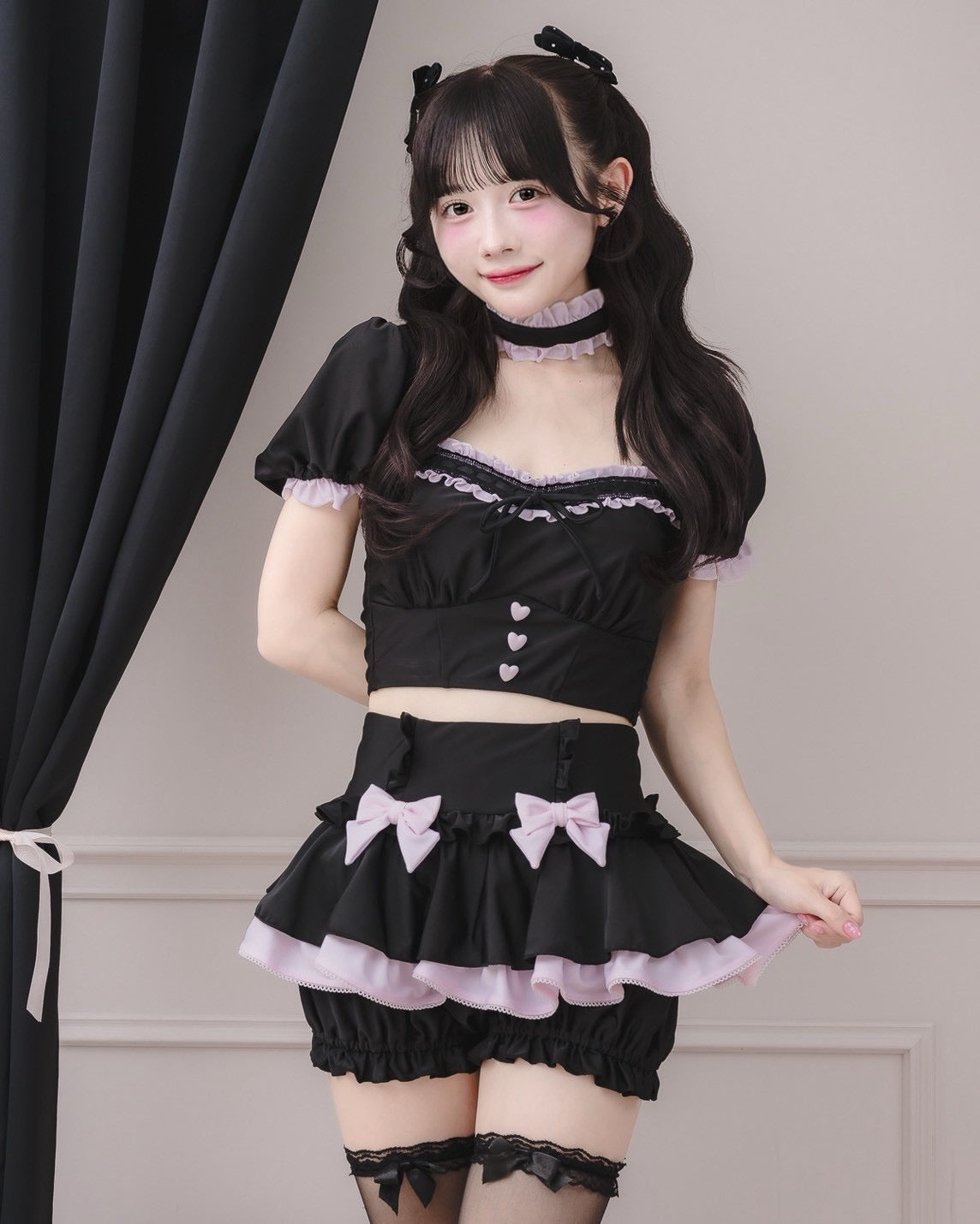 モデル身長:152cm/着用カラー:ブラック×ピンク