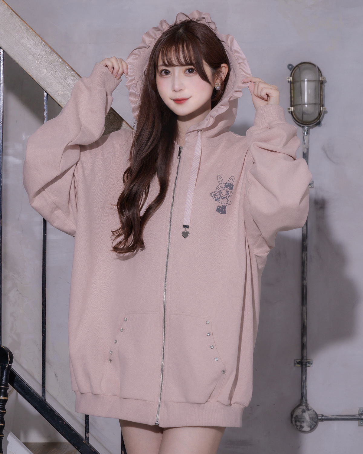 モデル身長:159cm/着用カラー:ピンク