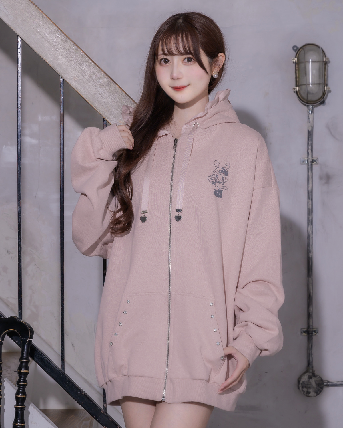 モデル身長:159cm/着用カラー:ピンク