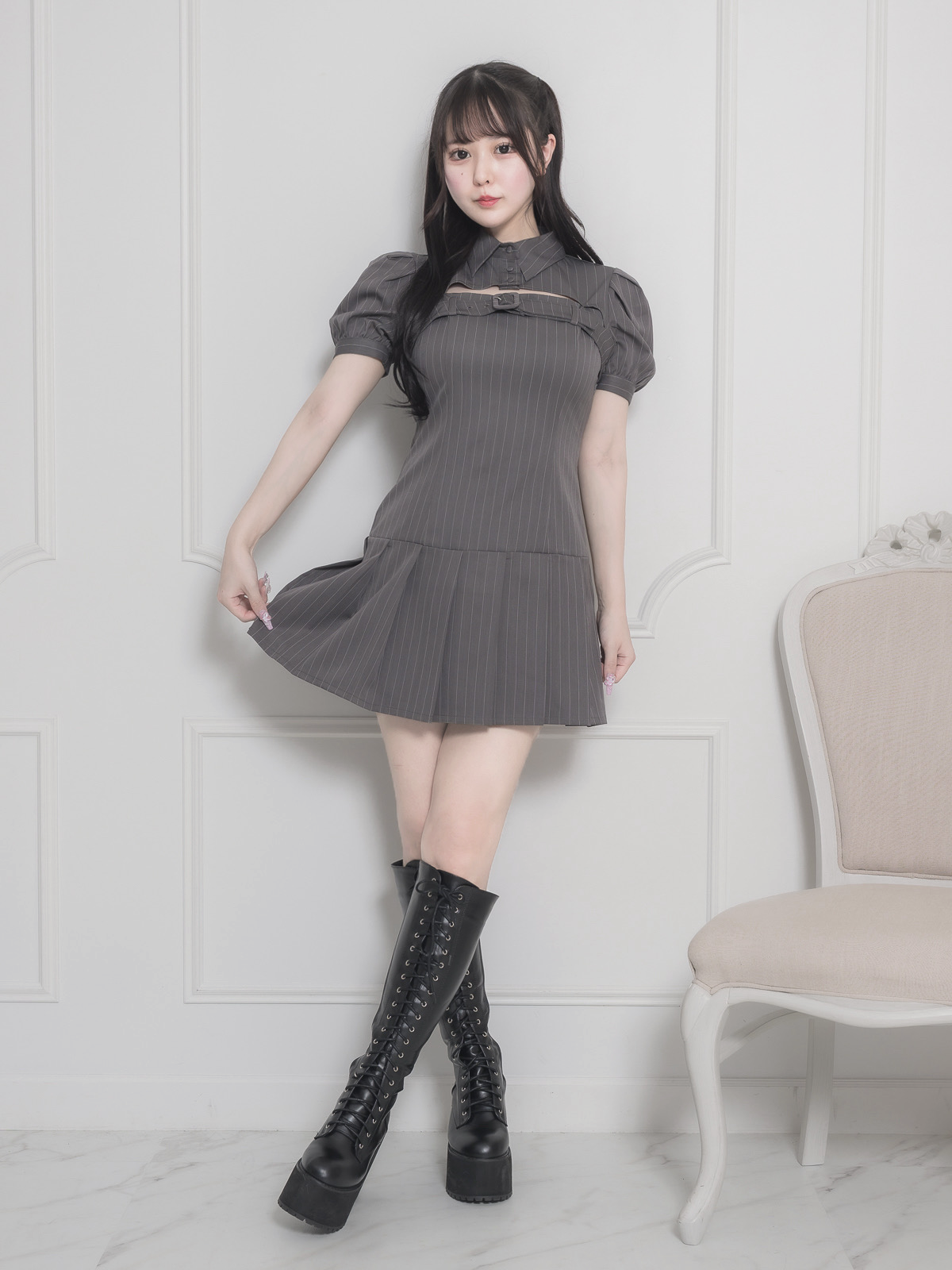モデル身長:157cm/着用カラー:チャコール