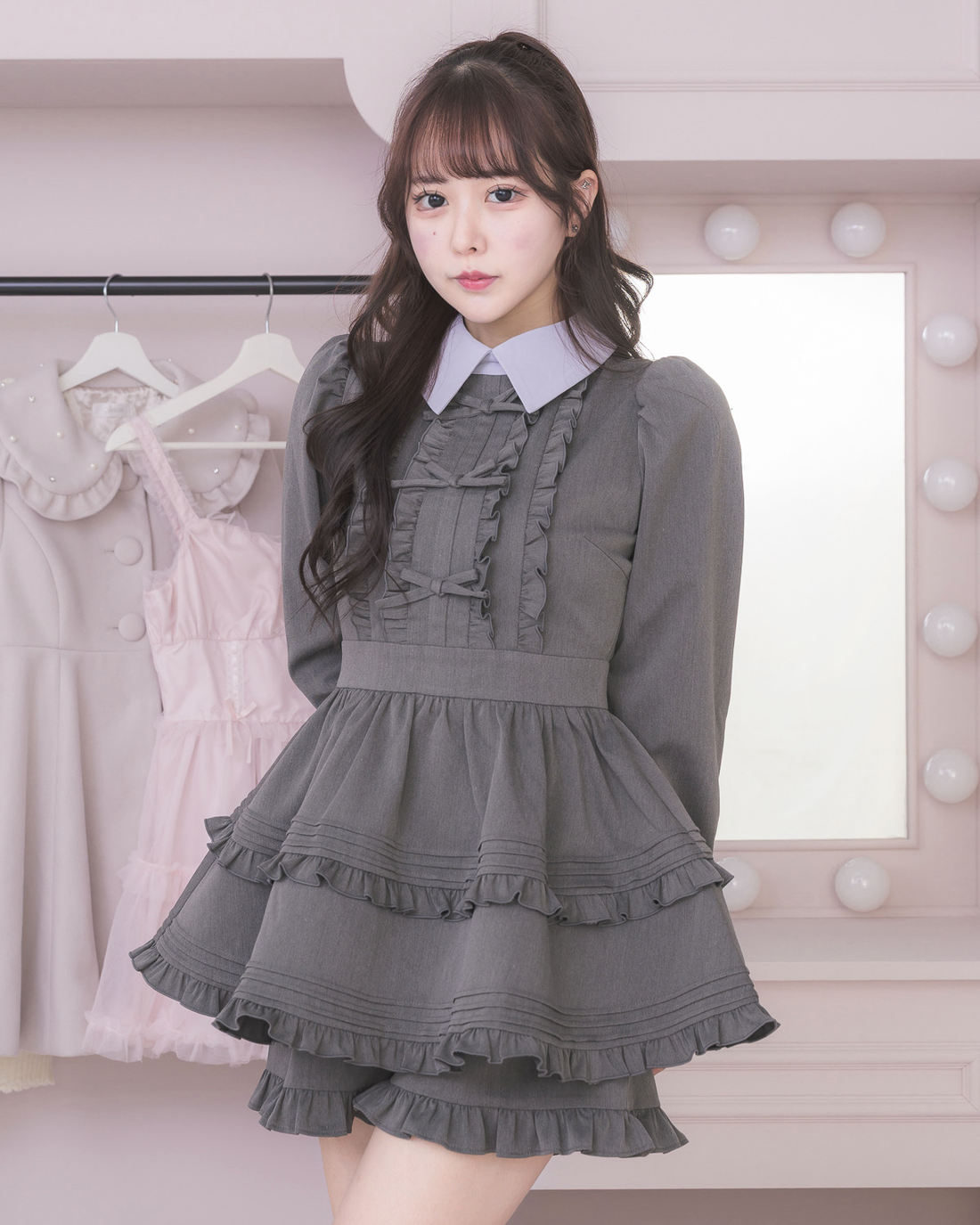 モデル身長:157cm/着用カラー:チャコール