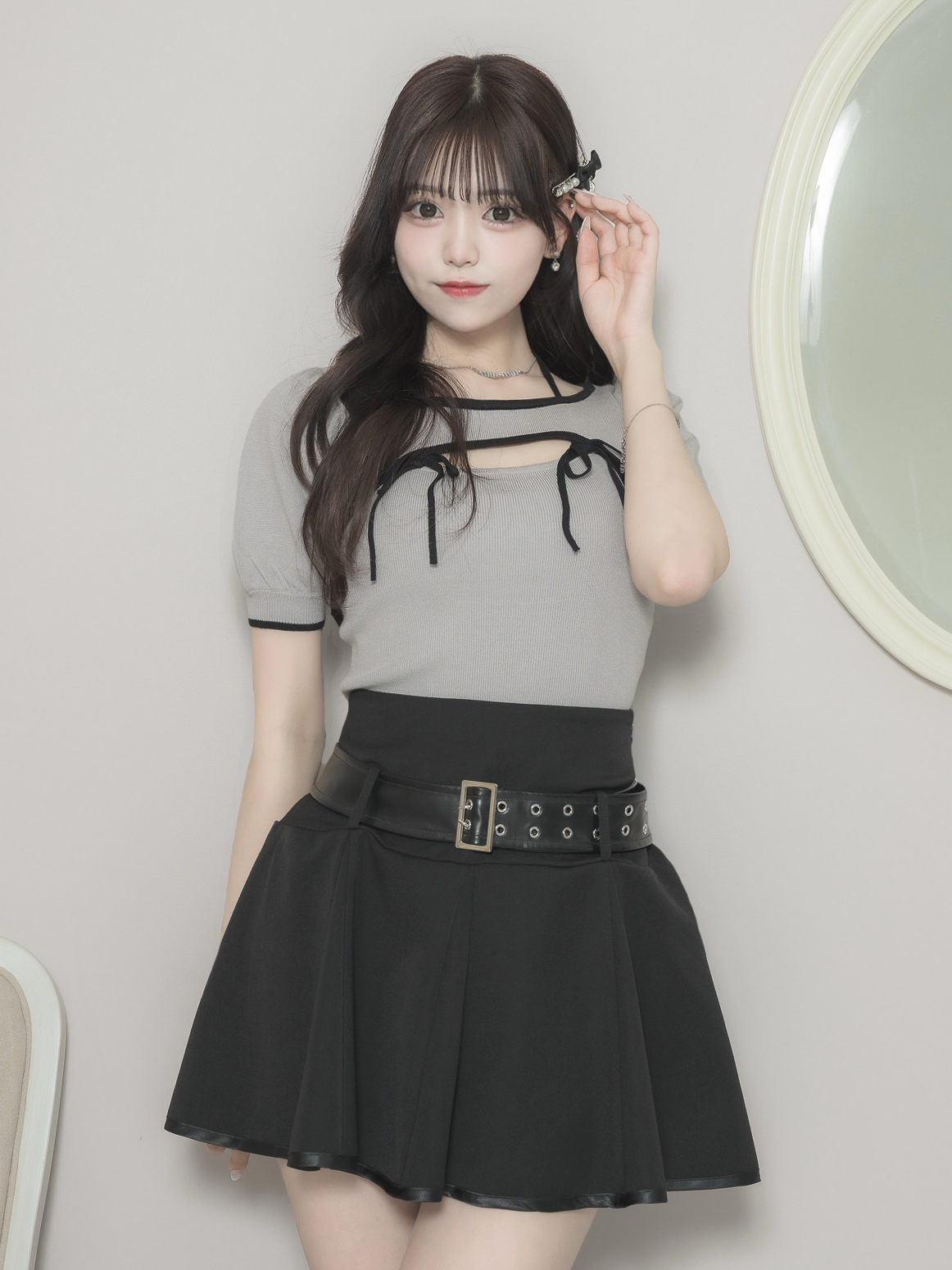 レザーベルト付きフレアミニスカート – pium レザーベルト付きフレアミニスカート – pium