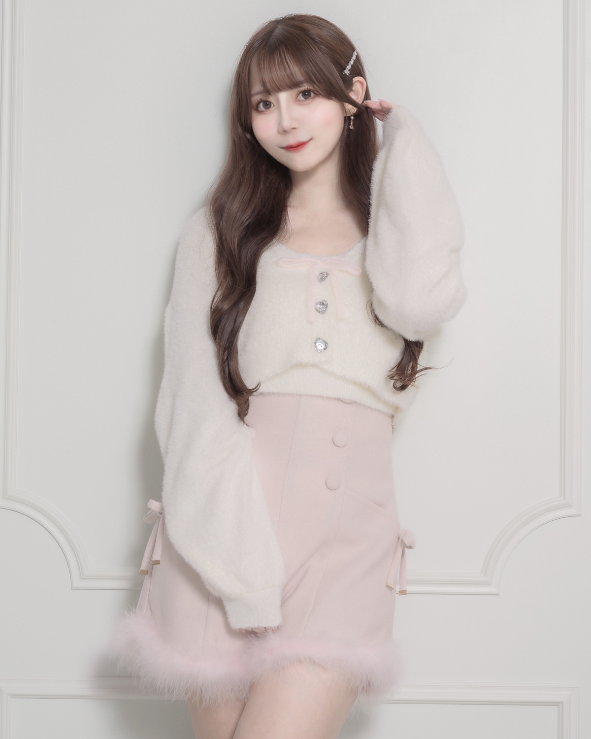 モデル身長:159cm/着用カラー:ホワイト