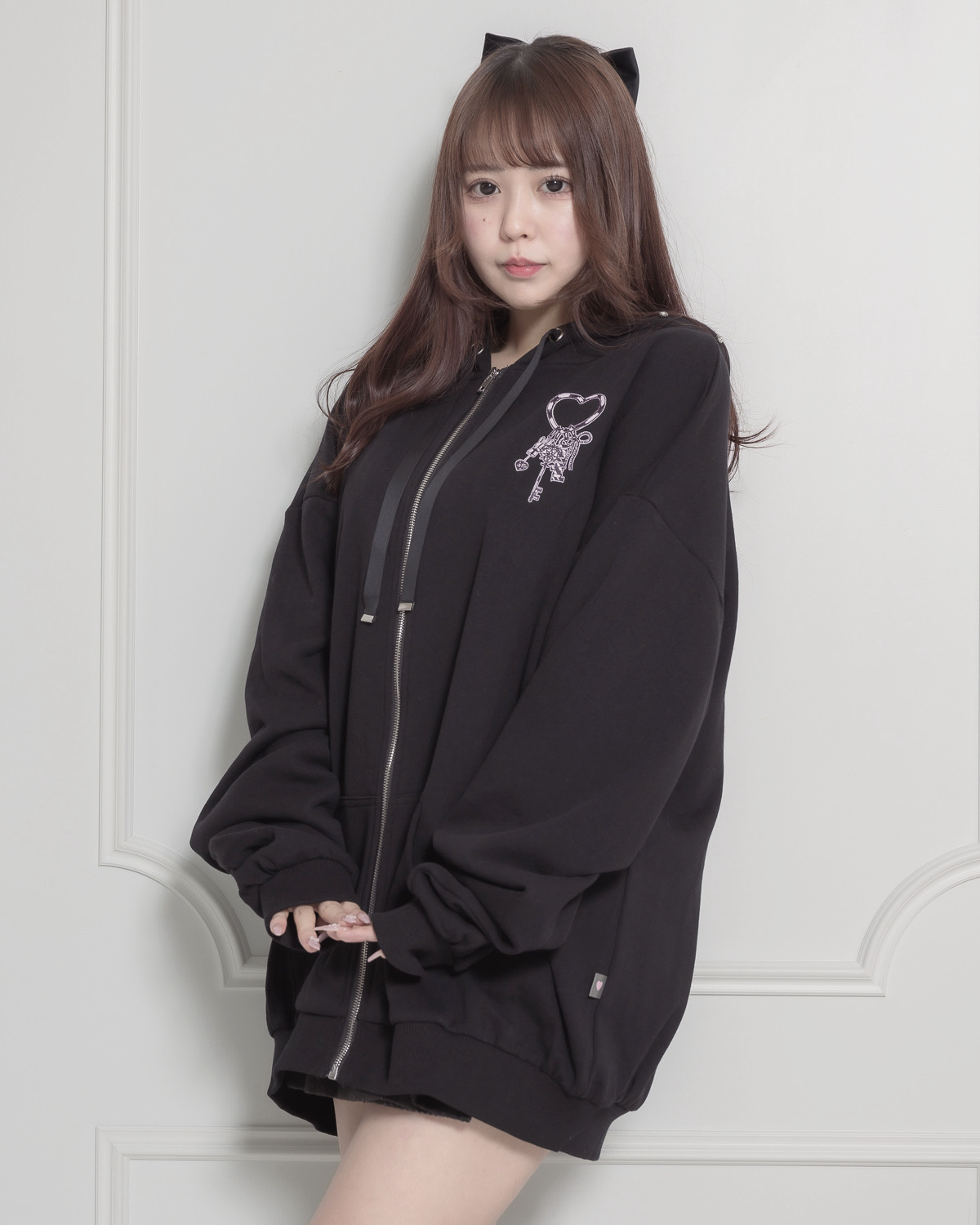 モデル身長:157cm/着用カラー:ブラック