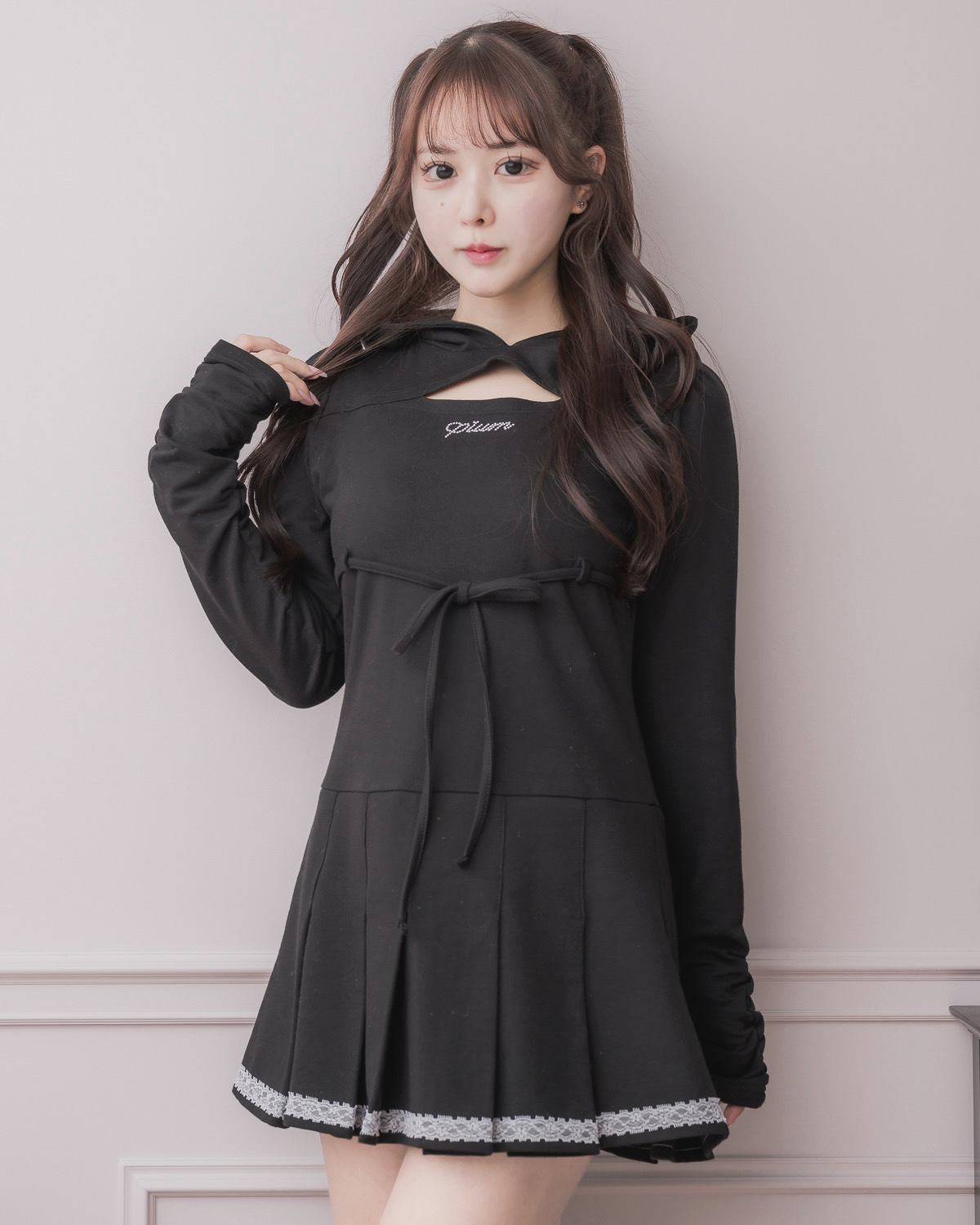 モデル身長:157cm/着用カラー:ブラック