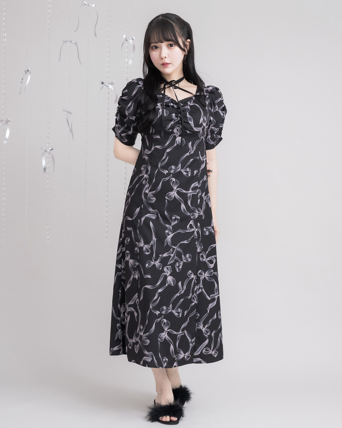 モデル身長:157cm/着用カラー:ブラック