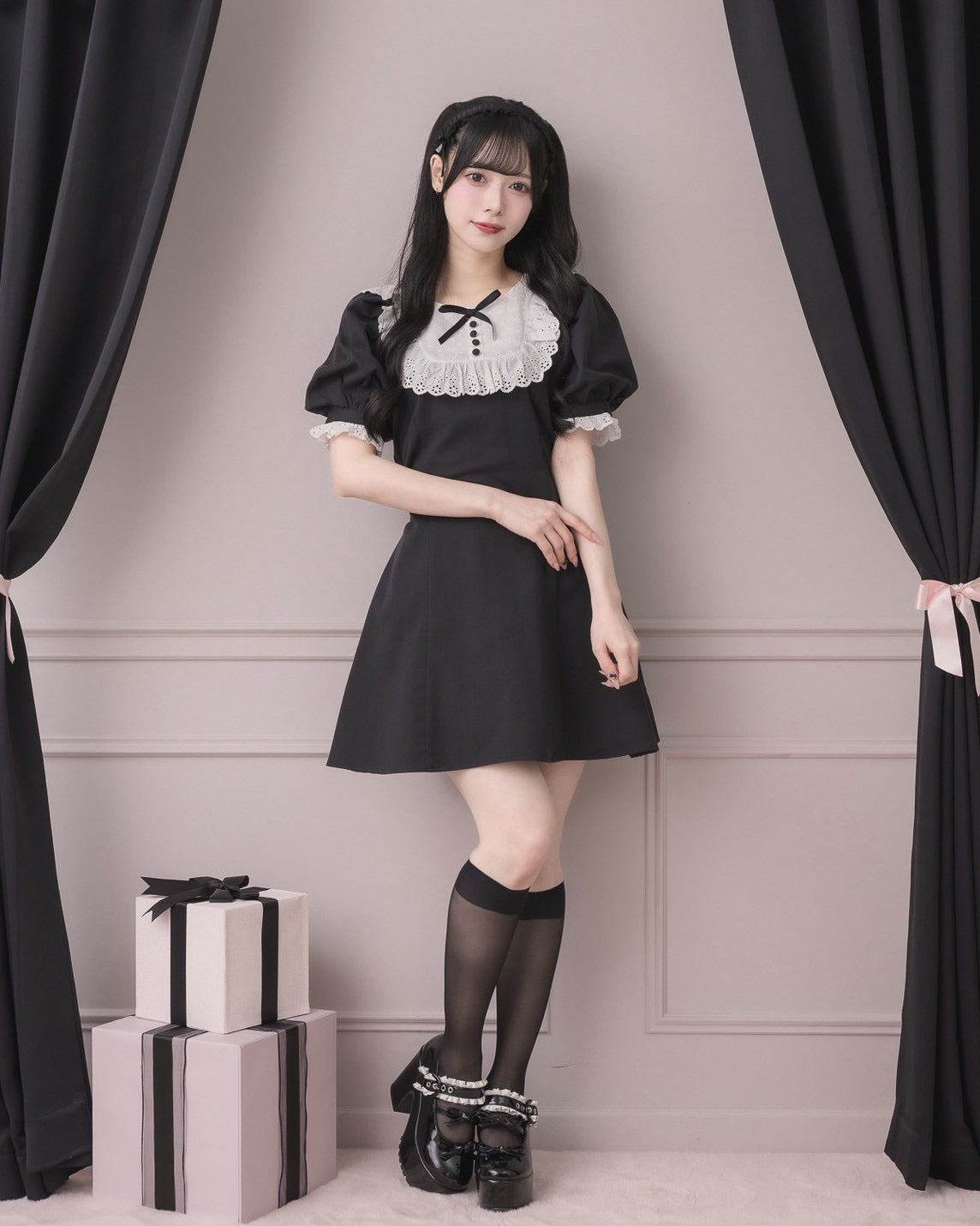 モデル身長:155cm/着用カラー:ブラック