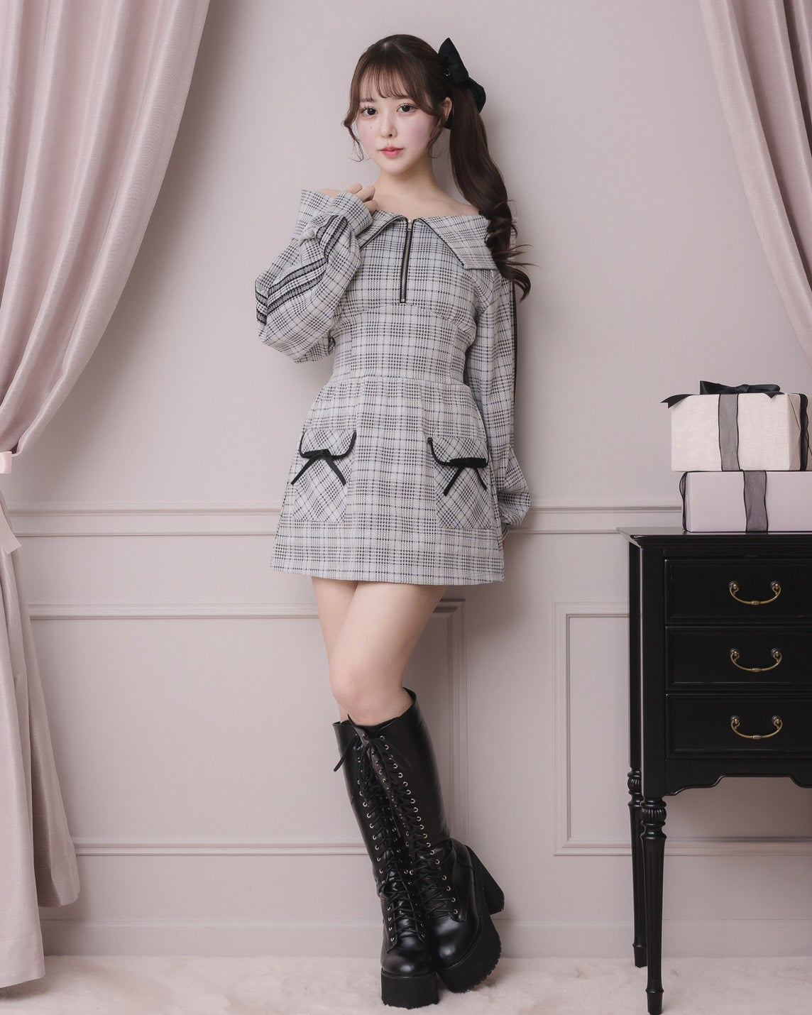 モデル身長:157cm/着用カラー:ホワイトチェック