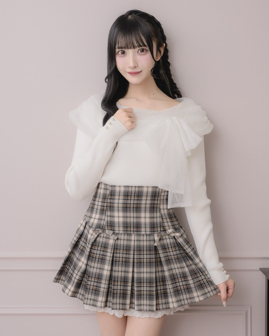 モデル身長:157cm/着用カラー:ホワイト