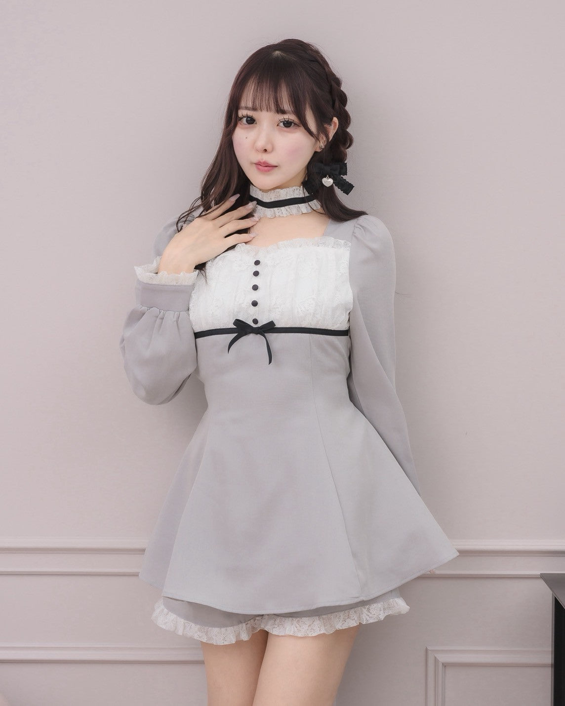 モデル身長:157cm/着用カラー:グレー