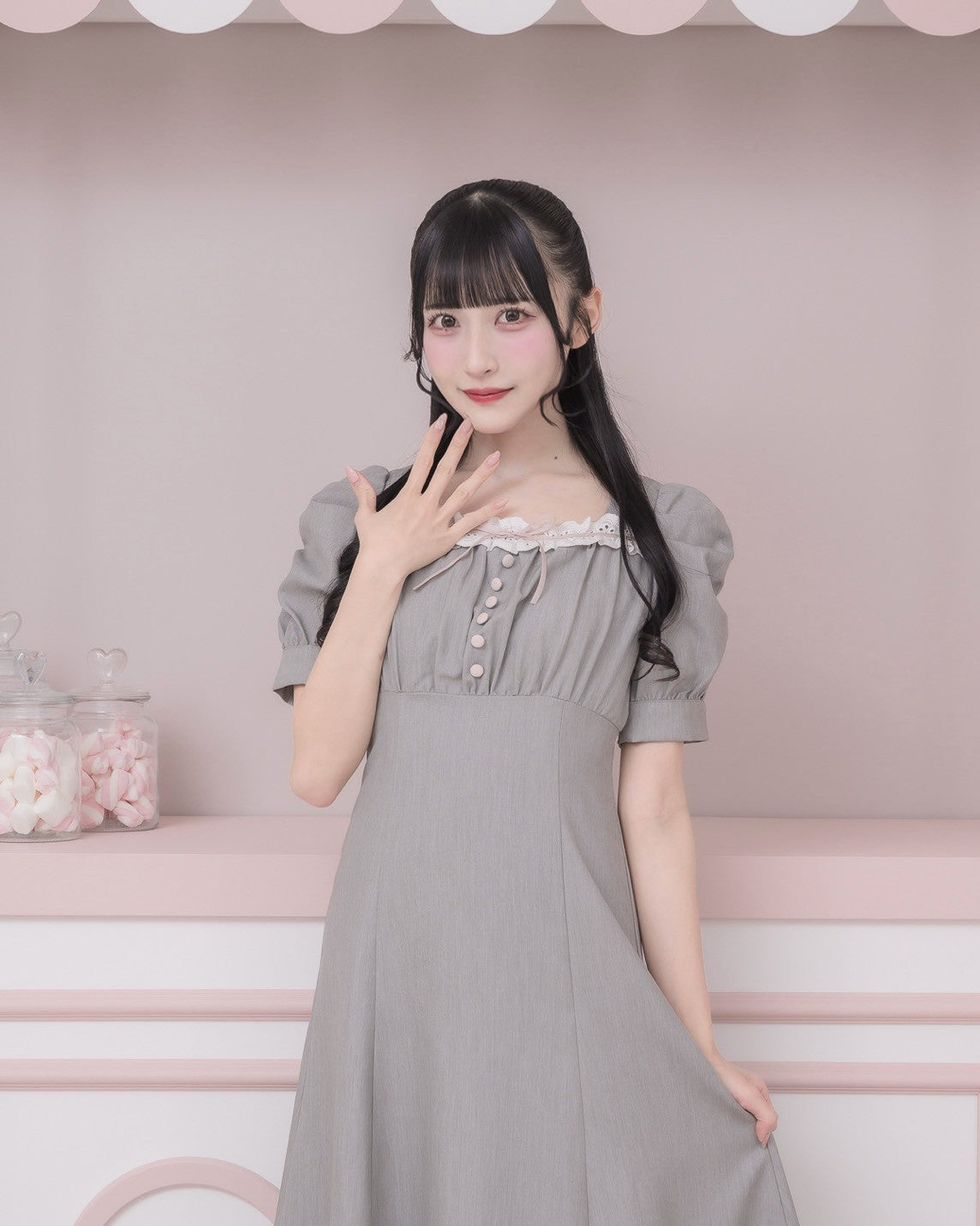 モデル身長:157cm/着用カラー:グレー