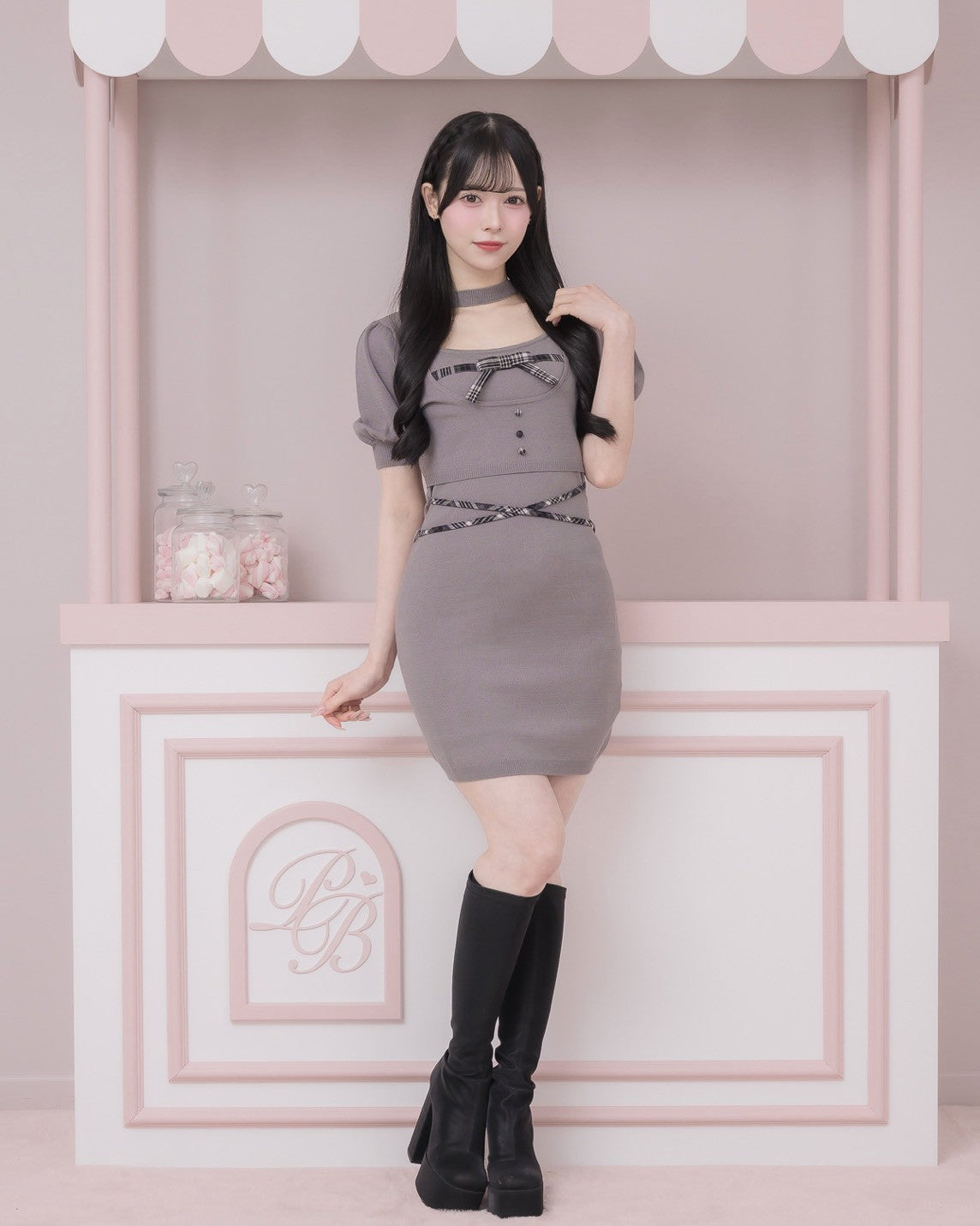 モデル身長:155cm/着用カラー:チャコール