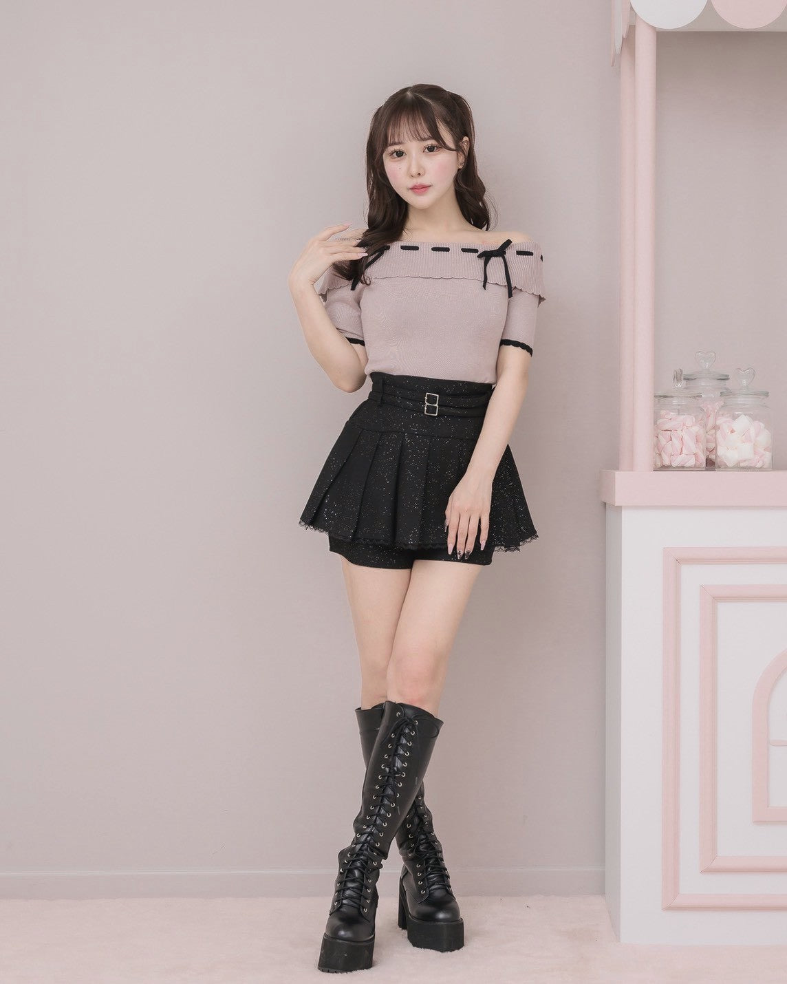 モデル身長:157cm/着用カラー:ブラック