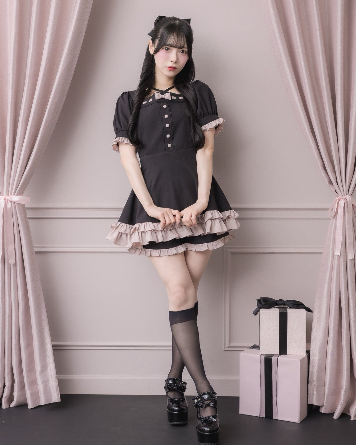 モデル身長:155cm/着用カラー:ブラック