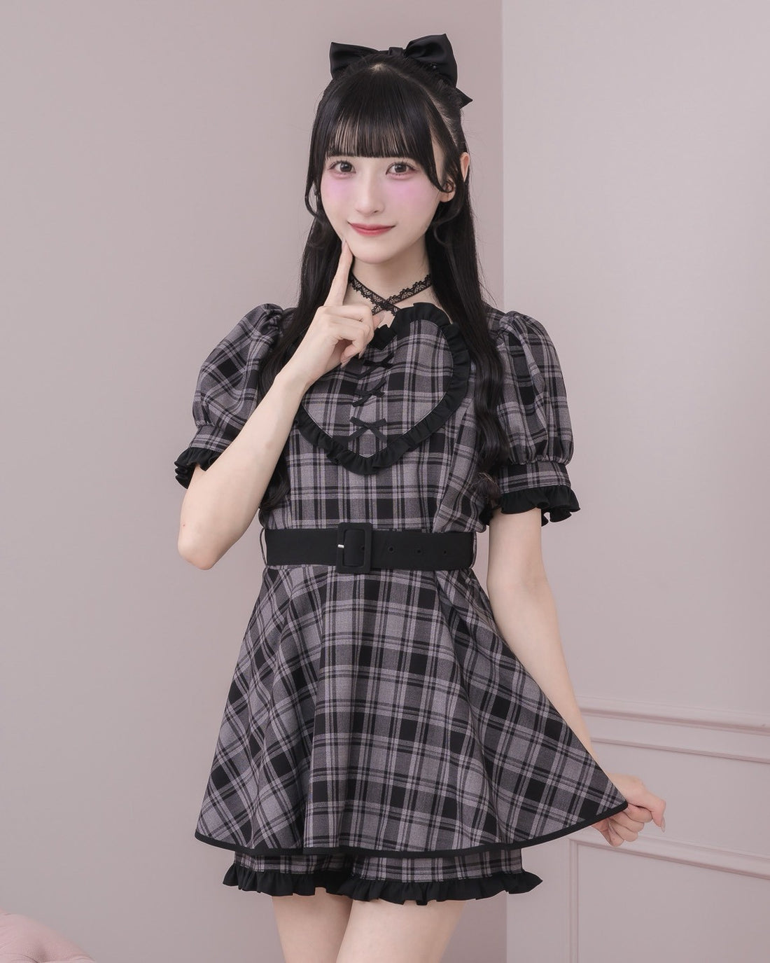 モデル身長:157cm/着用カラー:ブラックチェック