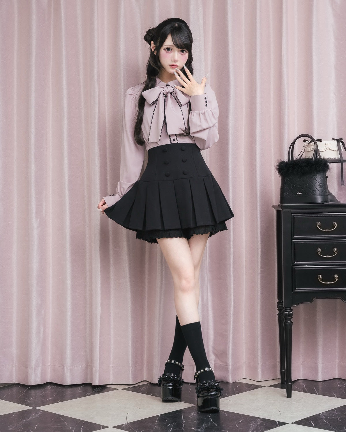 モデル身長:154cm/着用カラー:ブラック