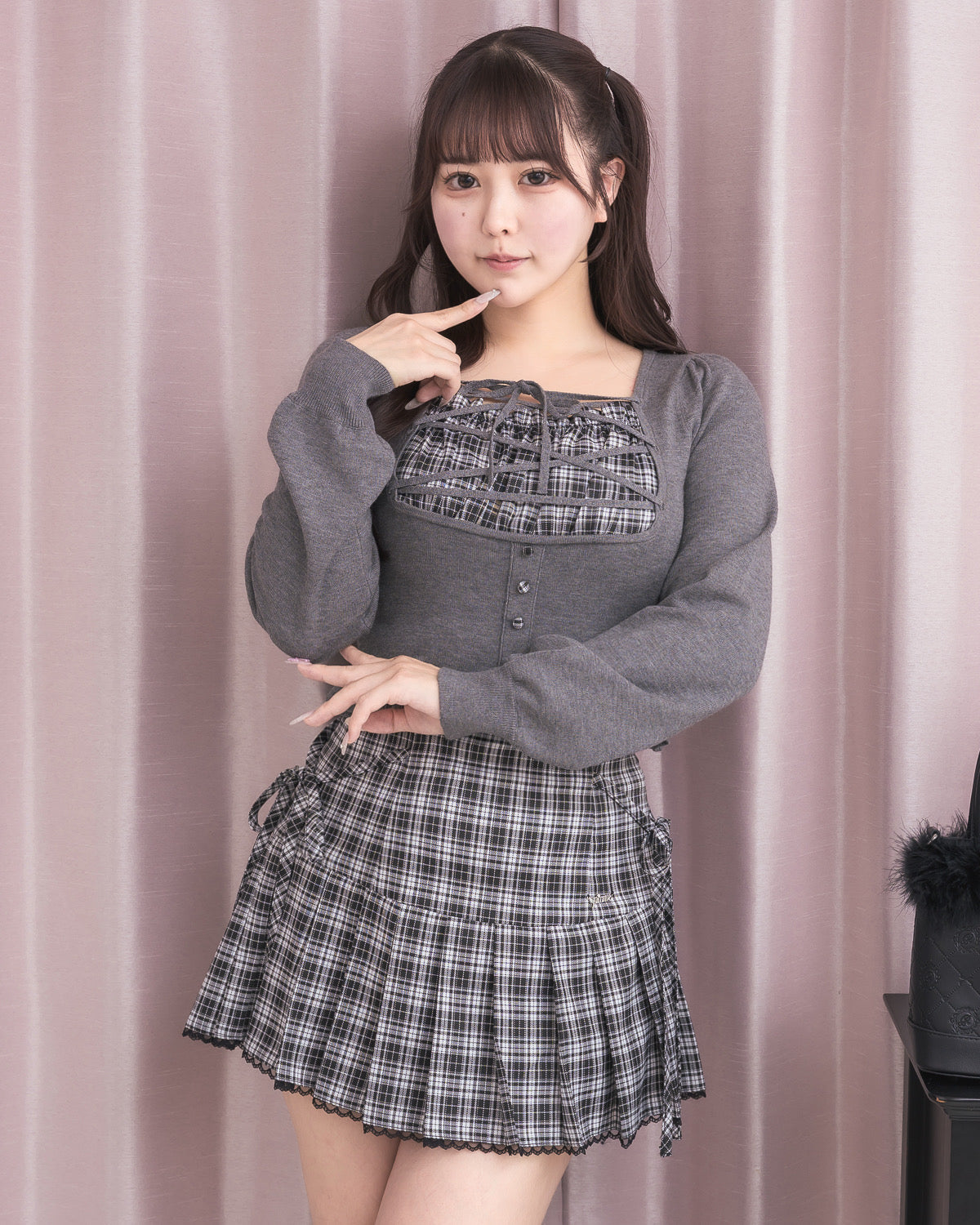 モデル身長:157cm/着用カラー:ホワイトチェック