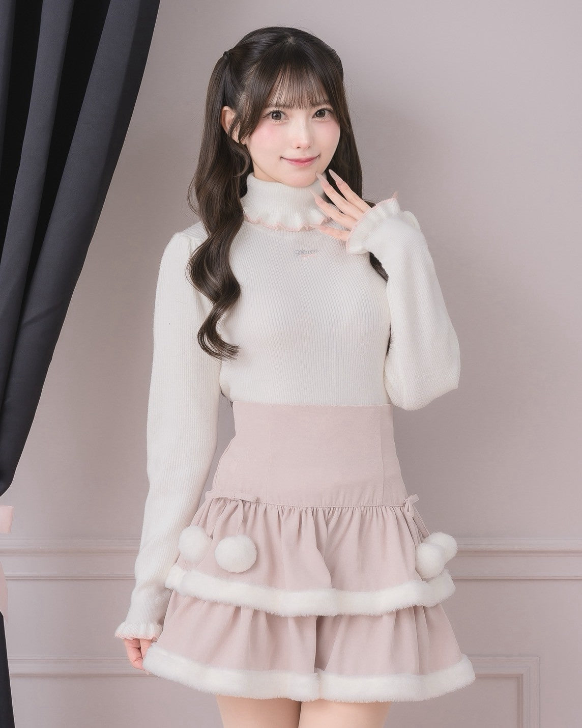 モデル身長:154cm/着用カラー:ホワイト×ピンク