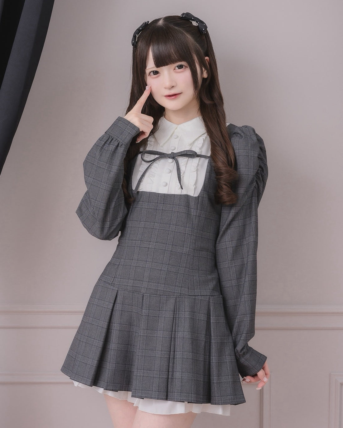 モデル身長:155cm/着用カラー:グレーチェック