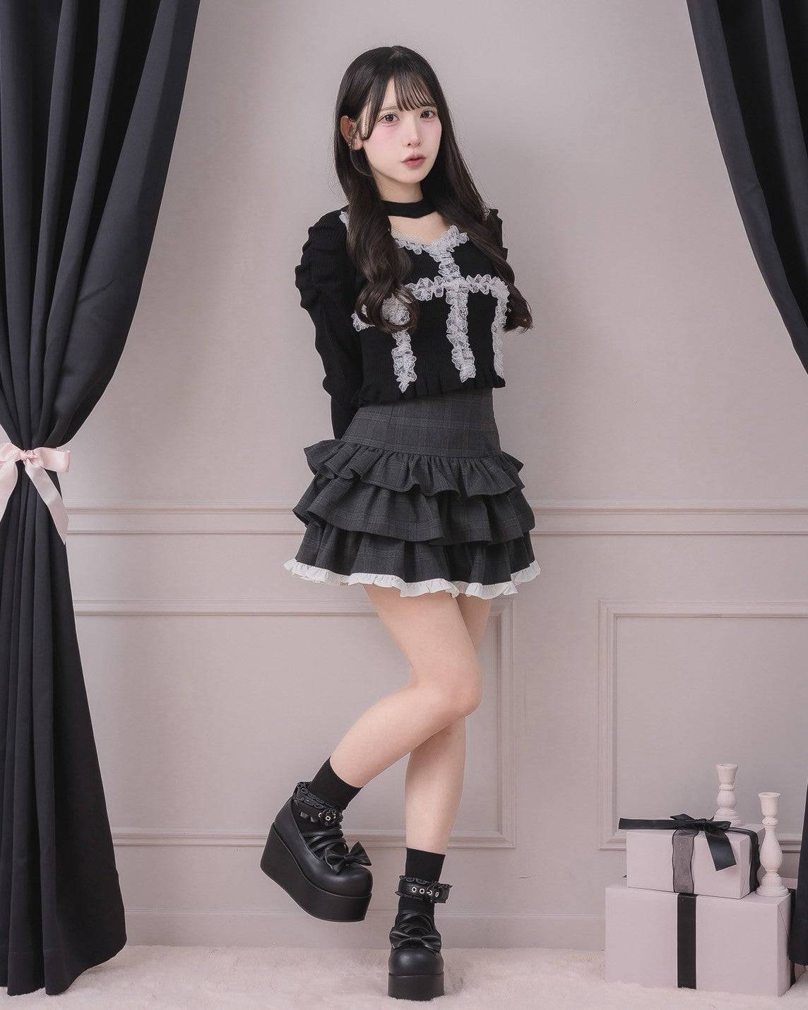 モデル身長:152cm/着用カラー:ブラック