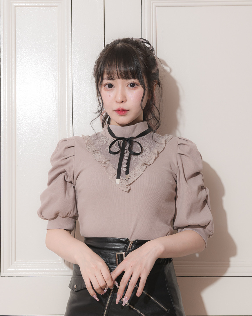 レース切替フロントボタンカットソー