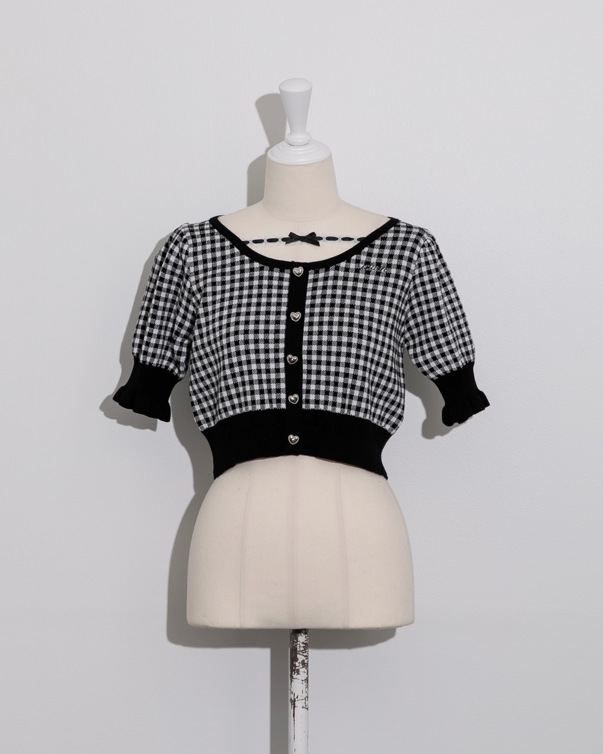 カラー:ブラック